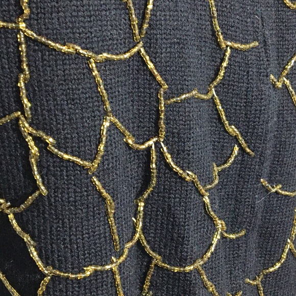 Vintage European Sleeveless Beaded Knit Top - Picture 5 of 13